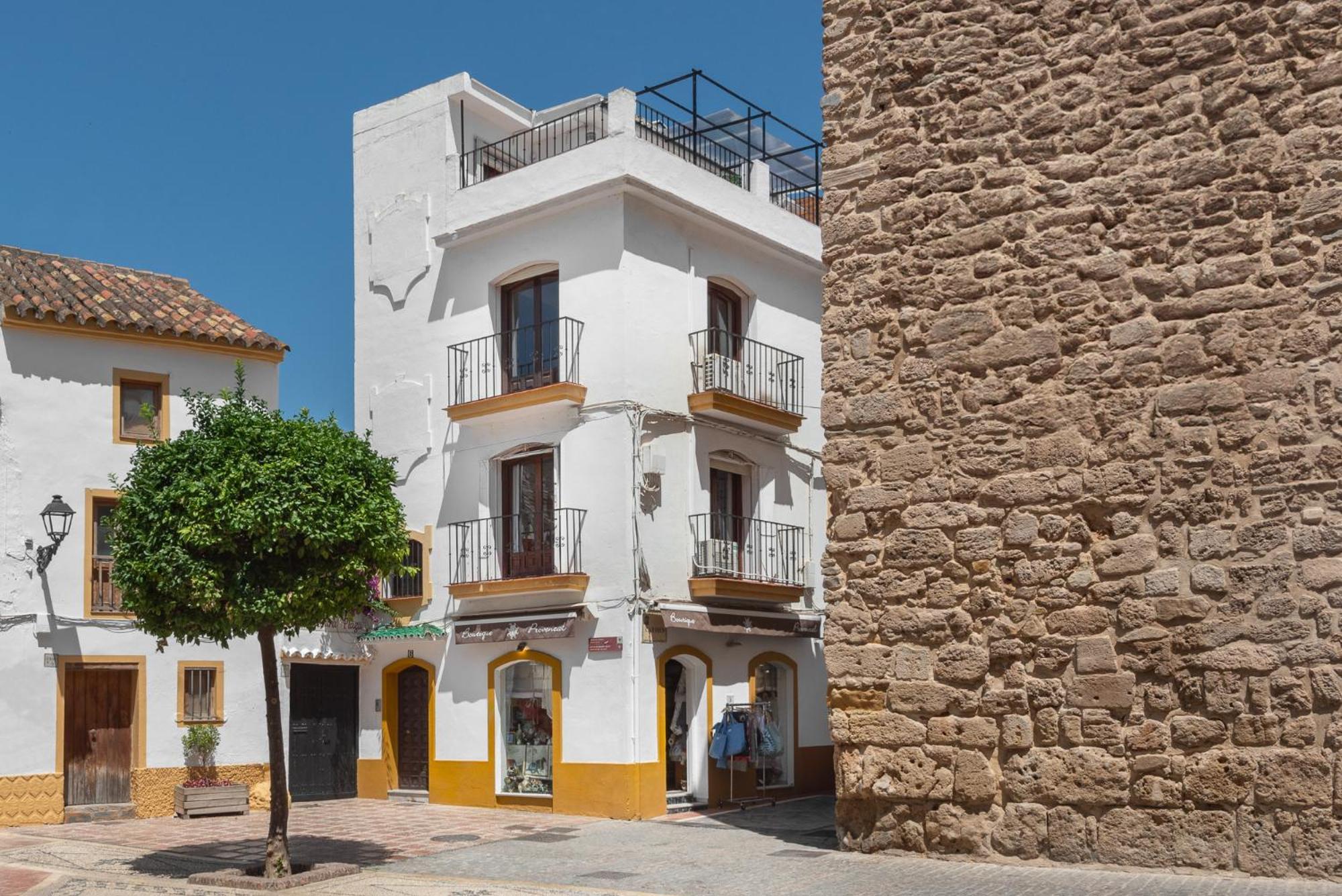 Encantadora Casa En El Casco Antiguo De Marbella Bagian luar foto