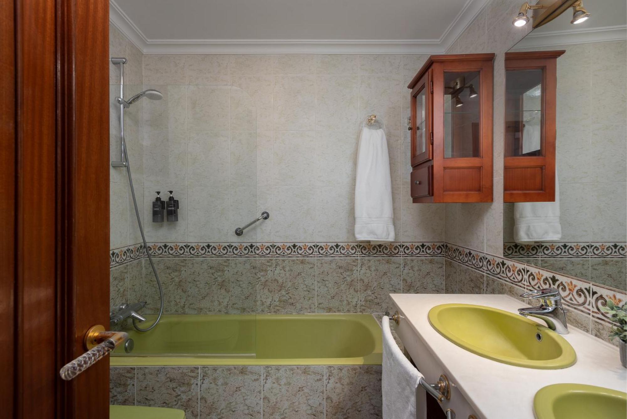 Encantadora Casa En El Casco Antiguo De Marbella Bagian luar foto
